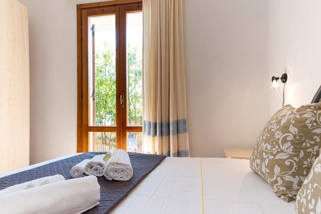 Luisa Sunny House Apartment Santa Maria Navarrese Exterior photo